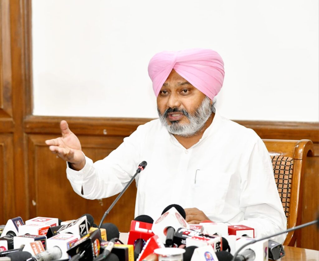 Bill Liyao Inaam Pao Minister Harpal Cheema