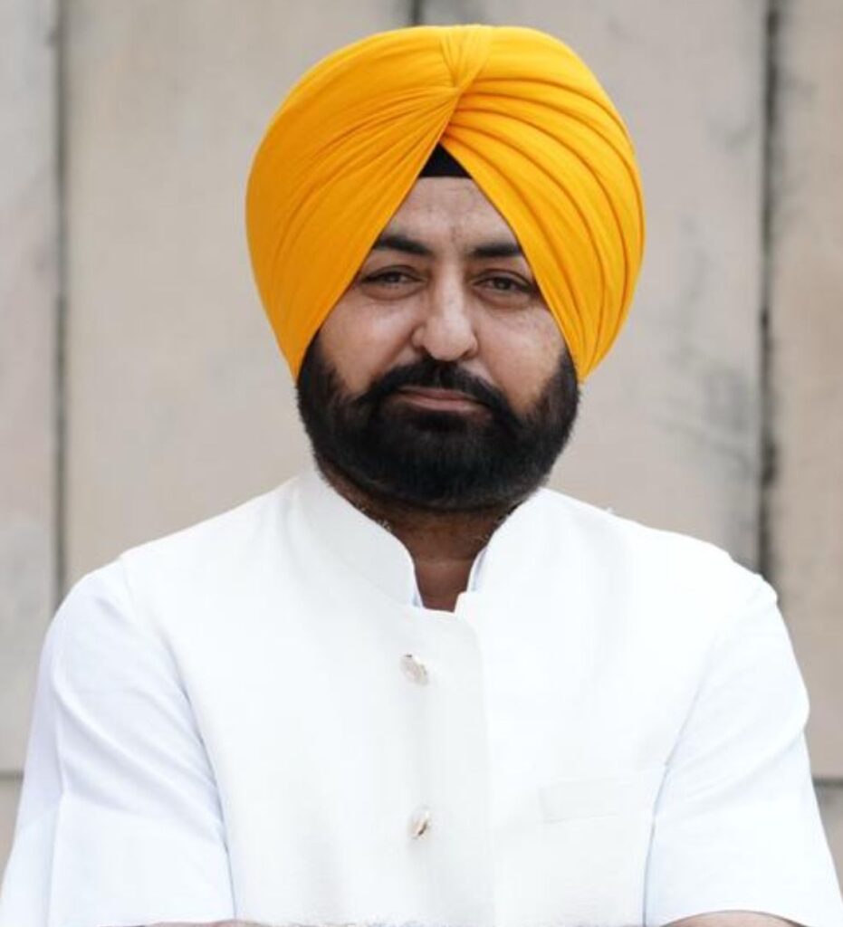 Cabinet Minister Hardip Singh Mundian ask Real Estate