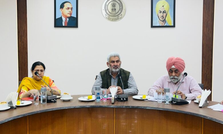 Minister Lal Chand Kataruchak told about Procurement of wheat