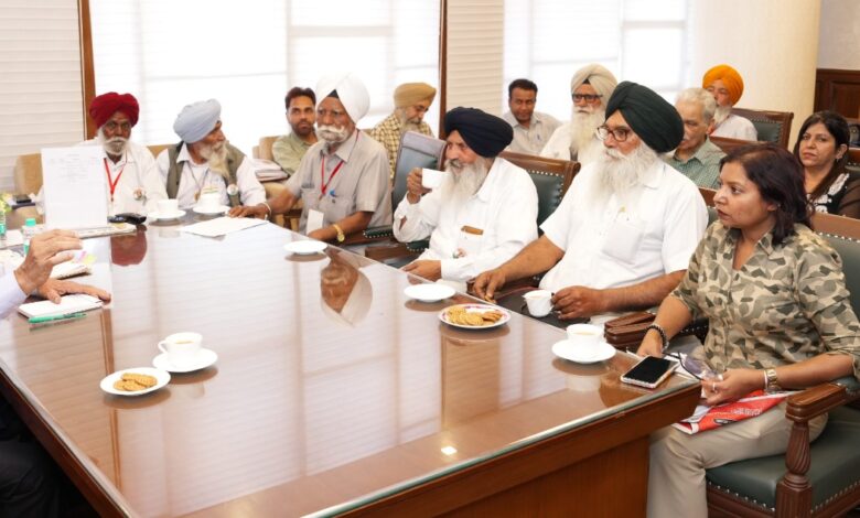 Minister Mohinder Bhagat told about Freedom Fighters family