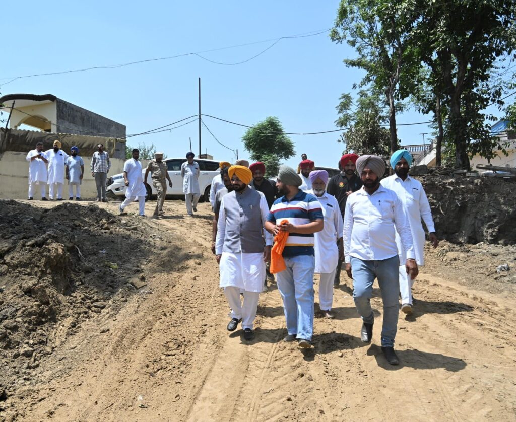 Minister Tarunpreet Singh Sond told about Pond Cleaning Campaign