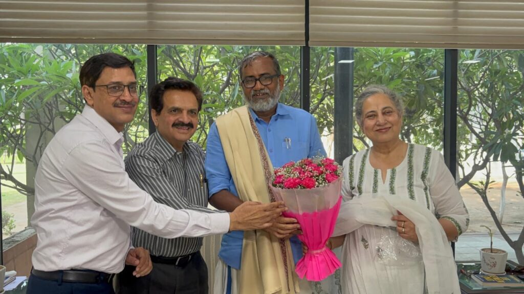 Kerala Agriculture Minister visits Punjab State Food Commission office