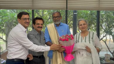 Kerala Agriculture Minister visits Punjab State Food Commission office