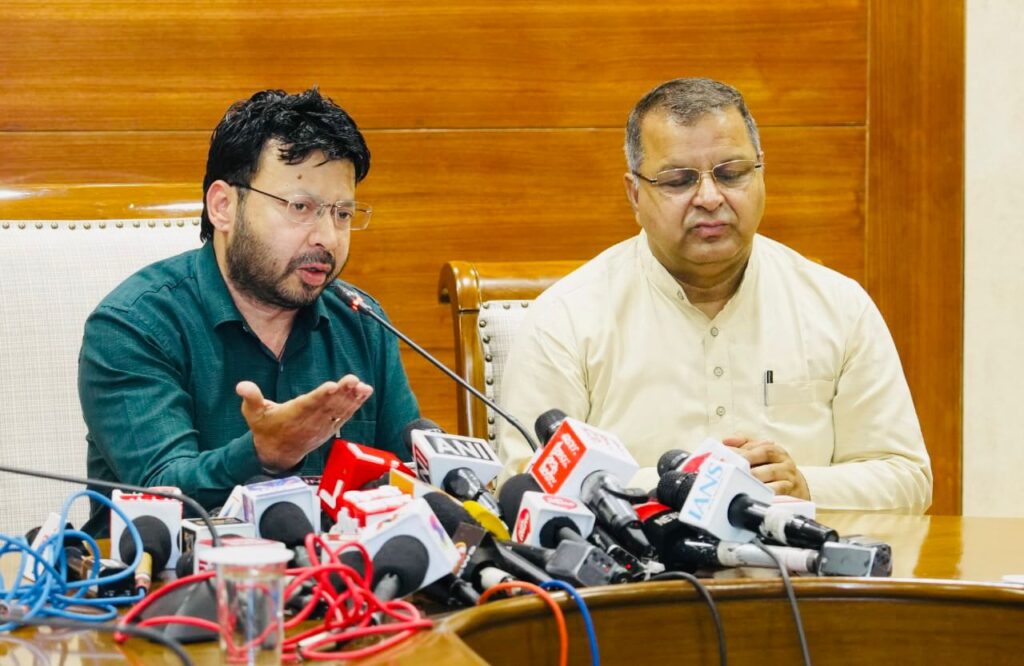 Minister Ravjot Singh told about Punjab Road Cleaning Mission