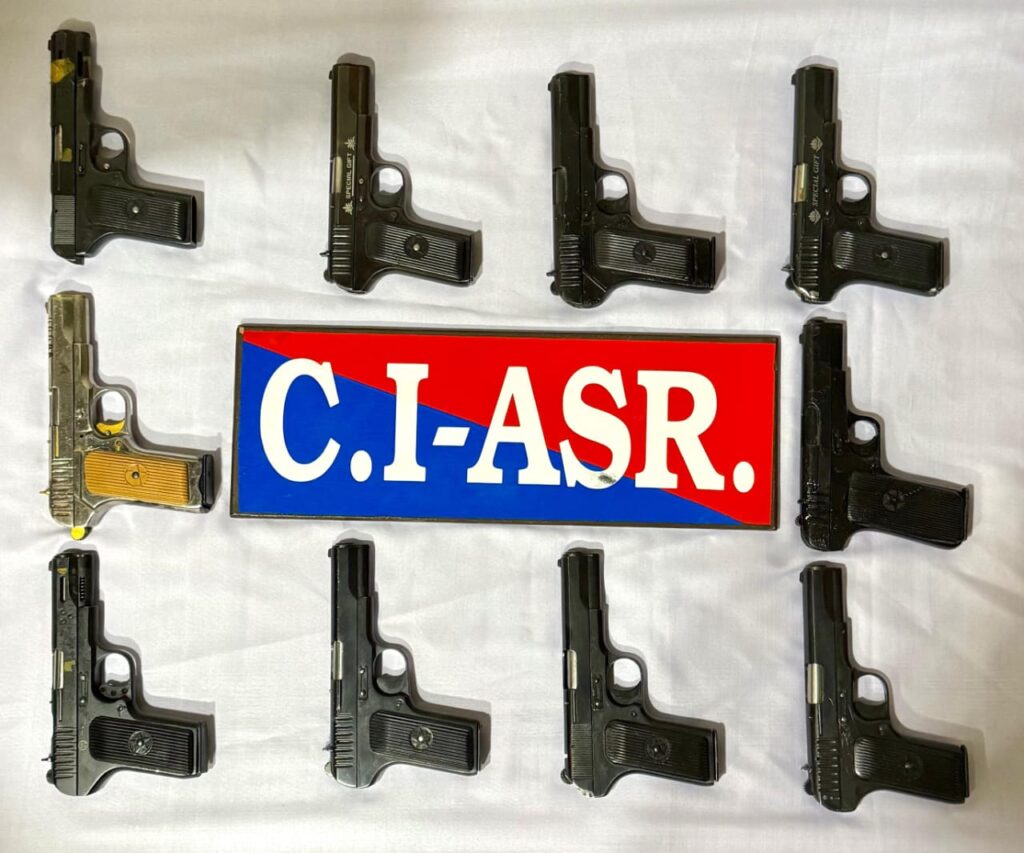 Counter Intelligence (CI) Amritsar has busted a cross-border illegal arms smuggling module