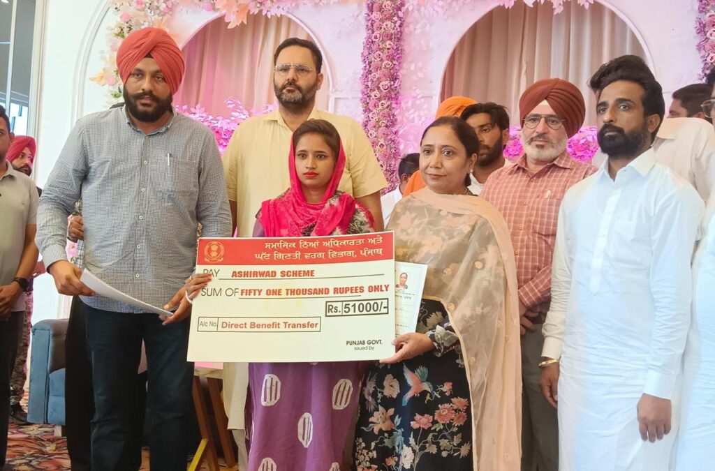 Loan Waiver Certificate distibute by Minister Dr Baljit Kaur