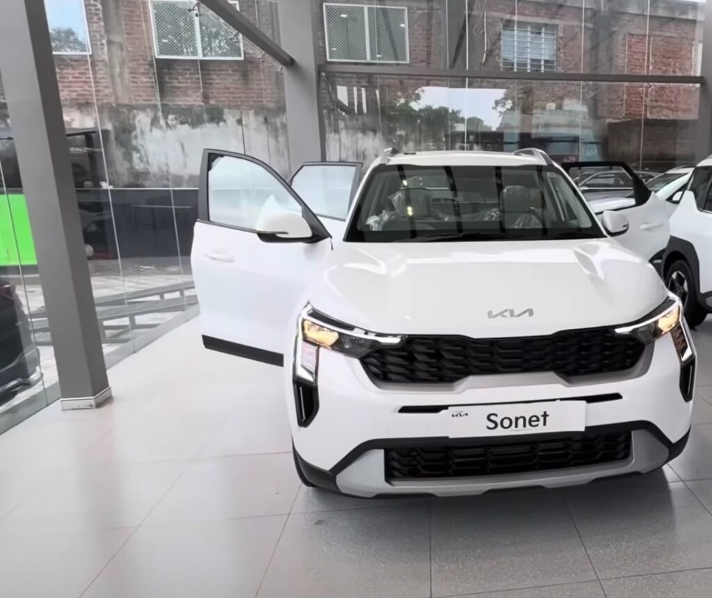 Kia Sonet HTK Plus 2025