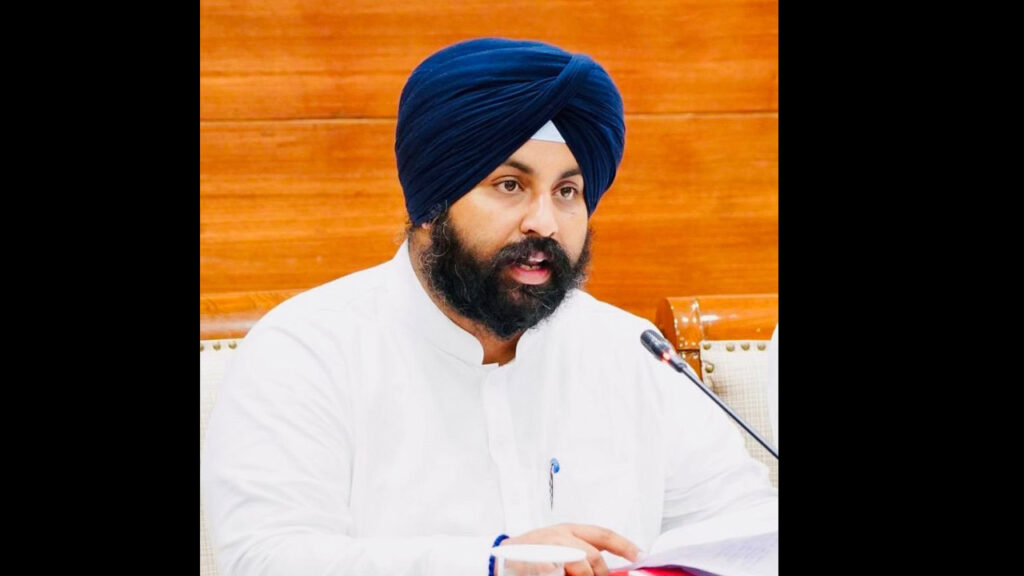 Books will be supplied directly to private school students by the Board.