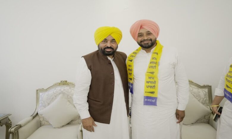 Major Blow to Congress in Majitha; Several Leaders Join AAP