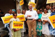Modi Govt Resorts to Dictatorship—AAP Takes to the Streets in Protest Against ED Raids