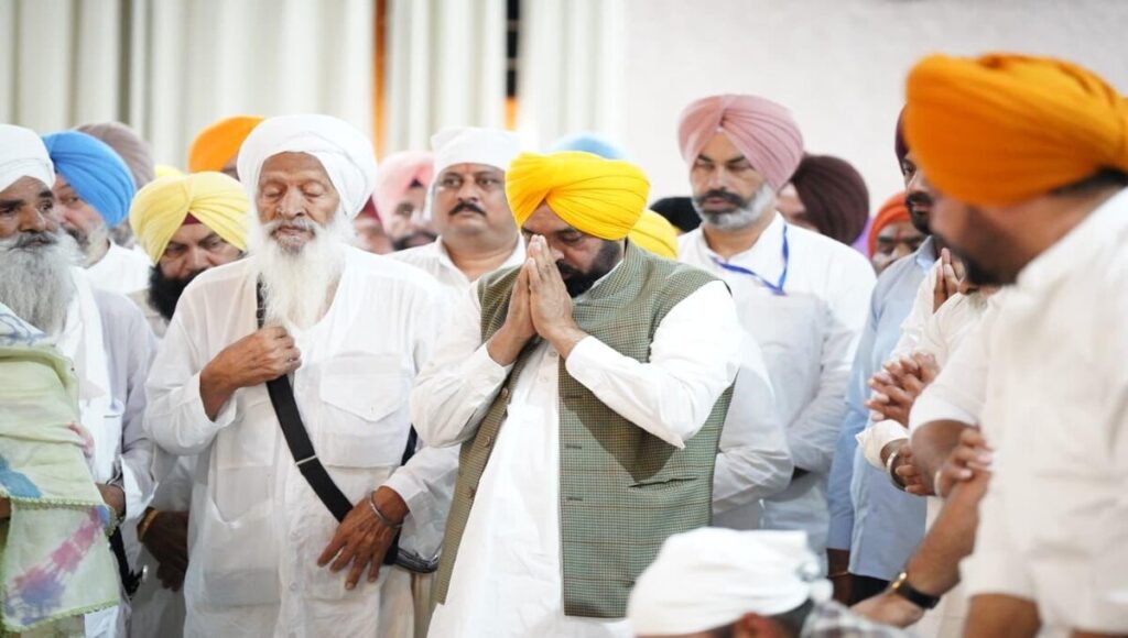 Strict Laws Against Sacrilege CM Mann Pays Obeisance at Jotisar Sahib