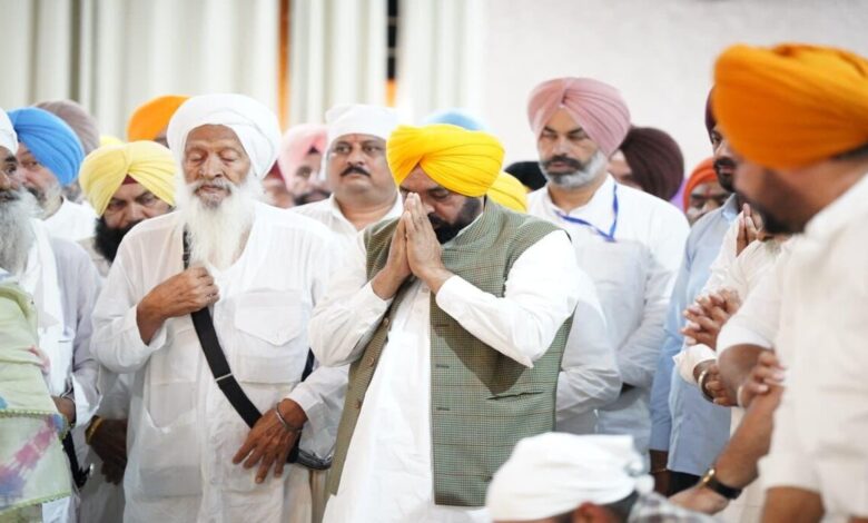 Strict Laws Against Sacrilege CM Mann Pays Obeisance at Jotisar Sahib
