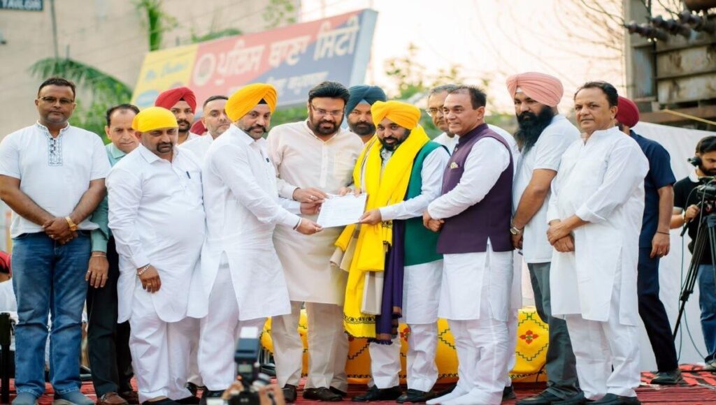 Akali and Congress looted Punjab, now the public is taking account CM Mann