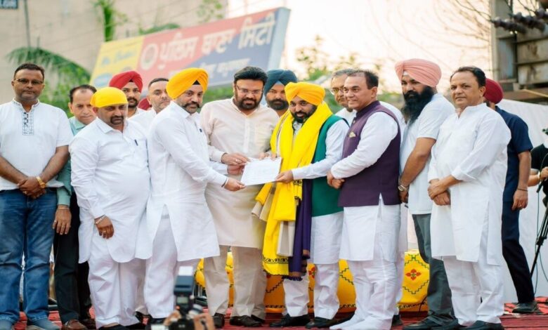 Akali and Congress looted Punjab, now the public is taking account CM Mann