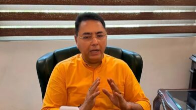 Aman Arora appeals to electricity employees to call off the strike.