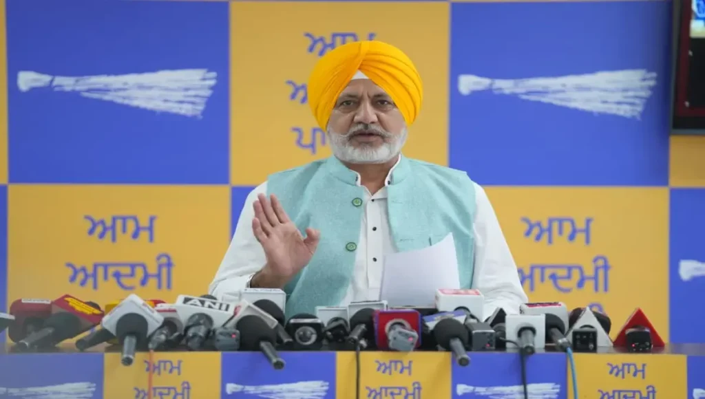 Prime Minister Narendra Modi dodged the real questions and leveled false allegations Pannu.
