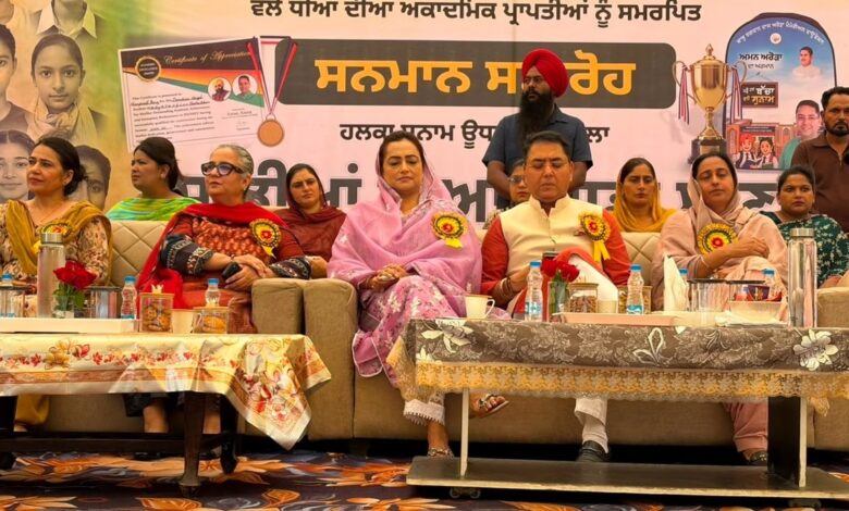 Aman Arora's initiative to provide school bags to female students in Sunam for their education.
