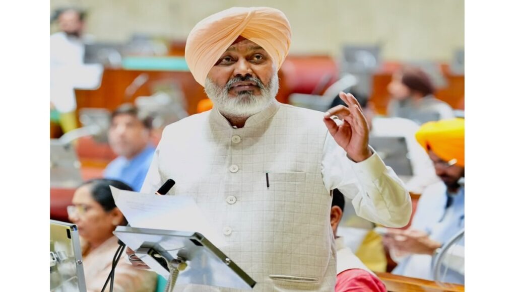 Centre must ensure vehicle safety before introducing E-20 petrol Assembly demands.