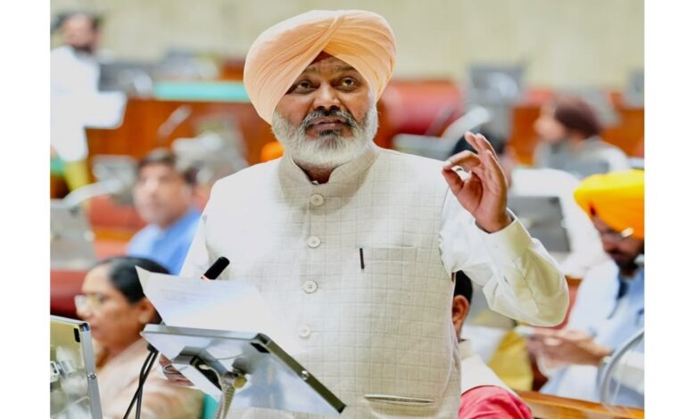Centre must ensure vehicle safety before introducing E-20 petrol Assembly demands.