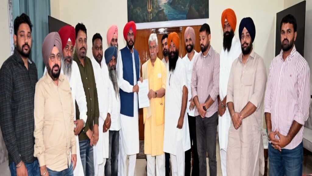 Dhaliwal meets LG Manoj Sinha; discusses border areas.