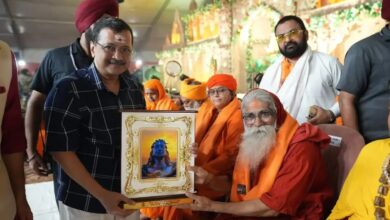 Kejriwal attends ‘Ek Shaam Bhagwan Shiv Ke Naam’ bhajan evening in Ludhiana.