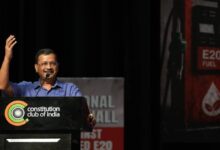 Kejriwal to meet PM with two lakh petitions against E-20 petrol.