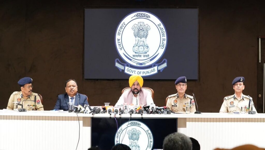 CM Mann launches a scathing attack on the opposition over the issues of drugs and gangsters.