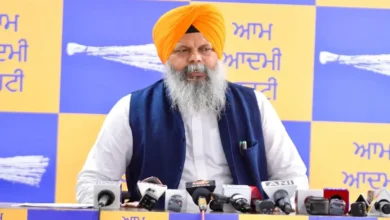 Giaspura raises questions regarding the 2015 Sri Guru Granth Sahib Ji sacrilege incident.