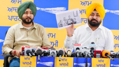 Hardeep Mundian hits back at Ravneet Singh Bittu claims.